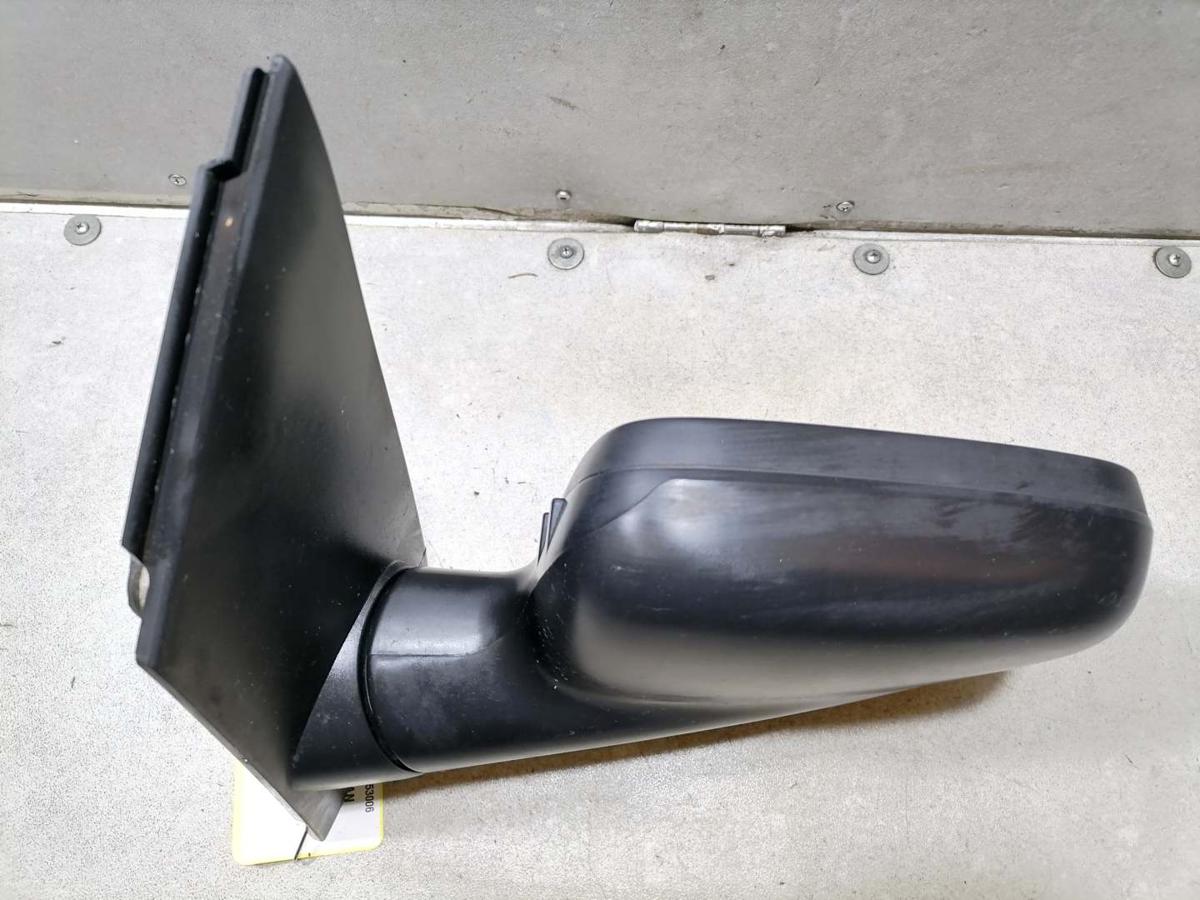 VW Caddy 2K Außenspiegel links manuell von außen verstellbar Bj.2004 VW Caddy 2K Außenspiegel links manuell von außen verstellbar Bj.2004